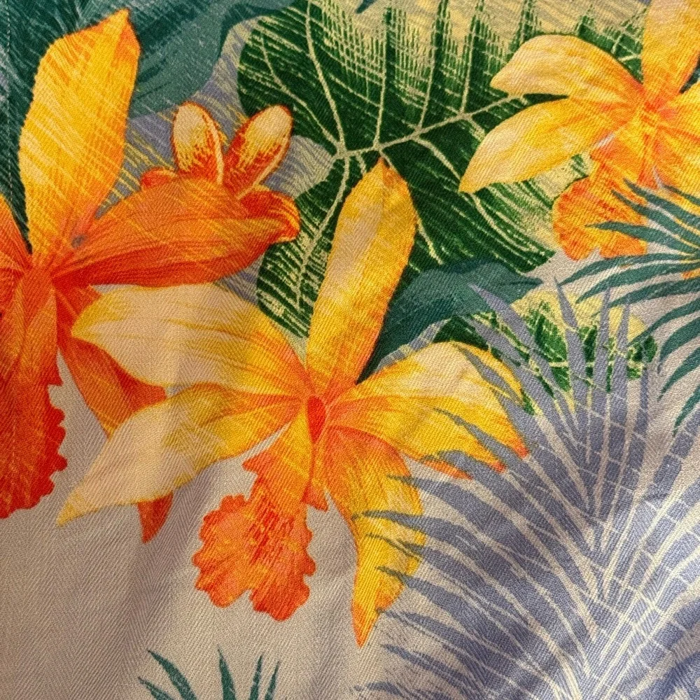 Tommy Bahama Silk Shadows in Paradise‎ Island Zone Camp Hawaiian Shirt XL